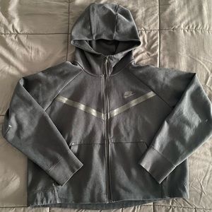 Nike Womens tech in XL